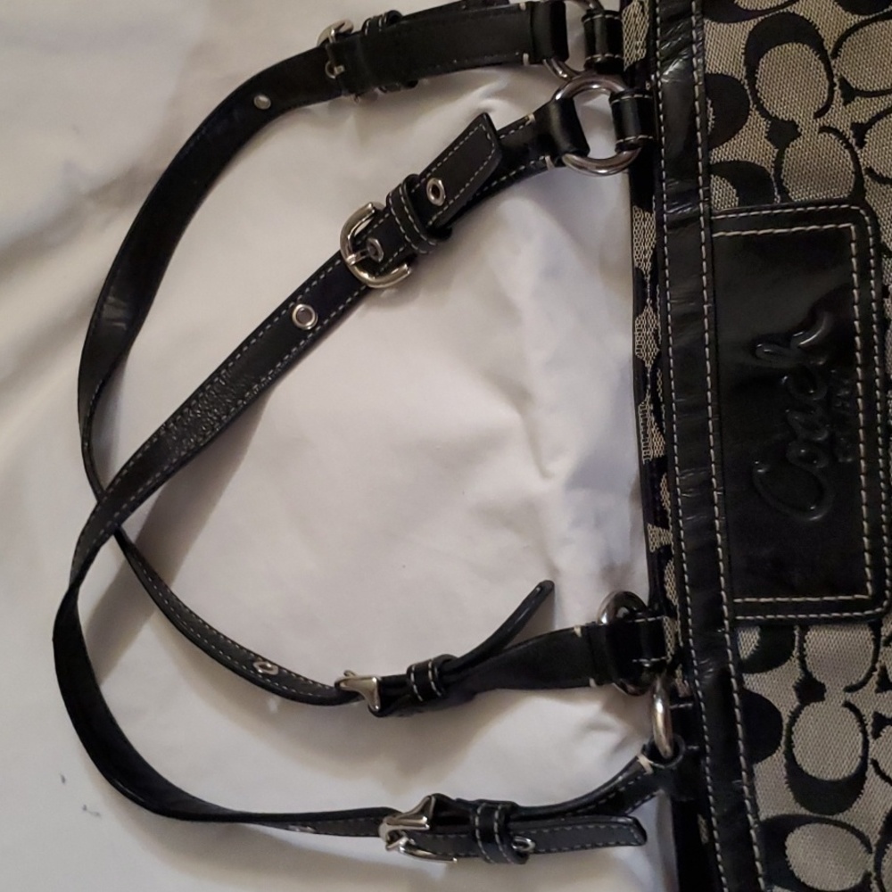 Coach Purse - Picture 5 of 16